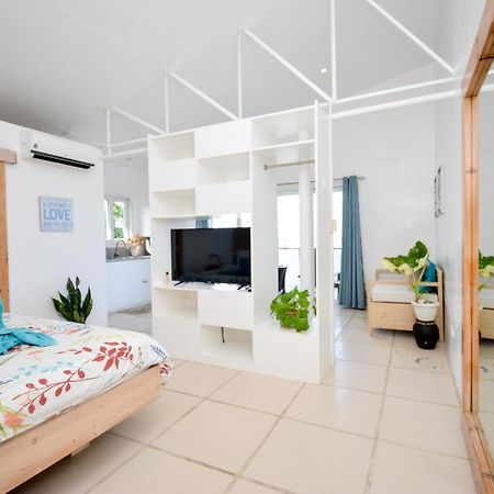 Babosam Apartments Boracay Island Exterior photo