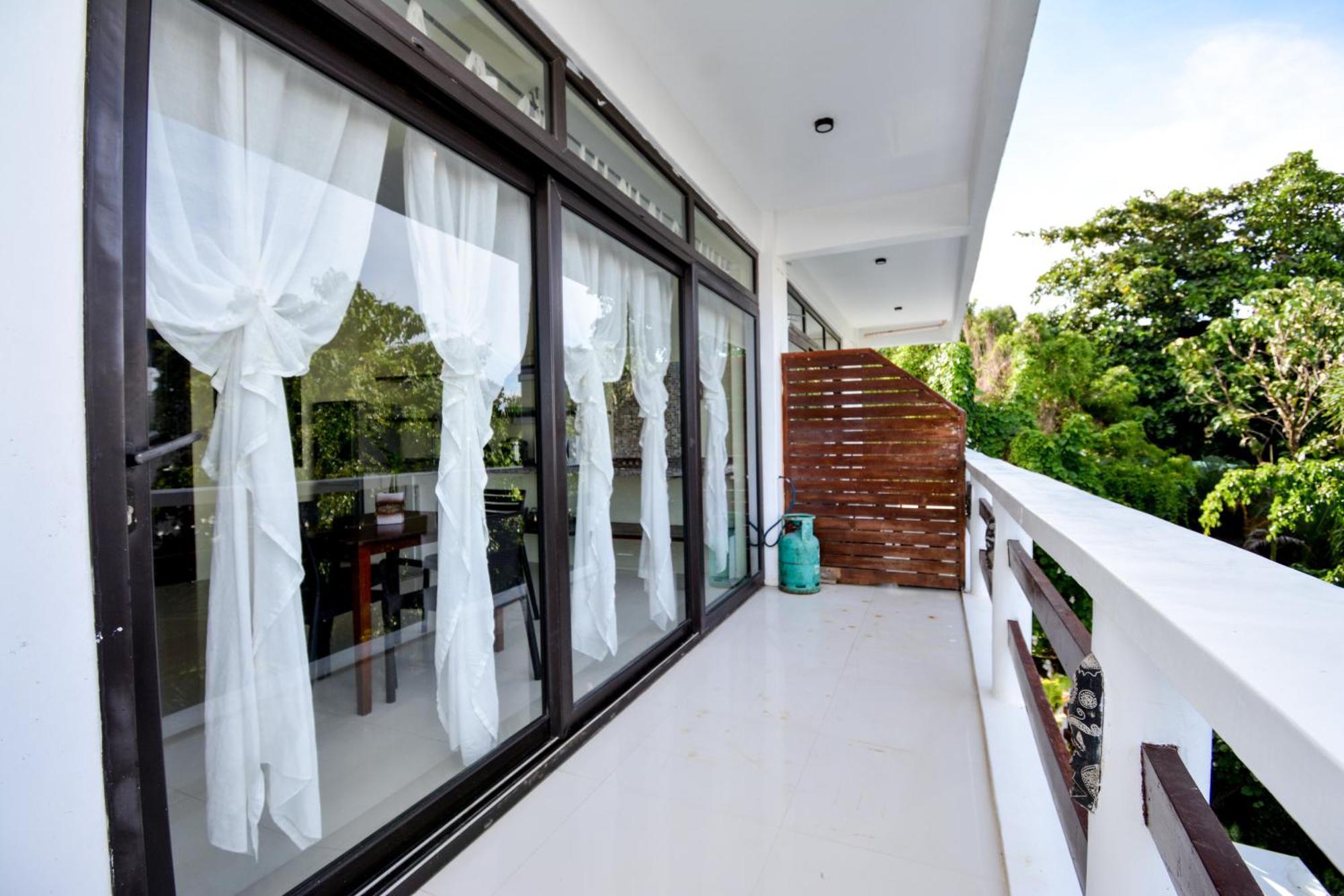 Babosam Apartments Boracay Island Exterior photo